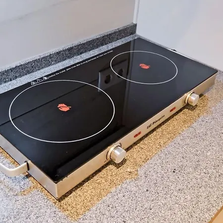 Lovely Fully Equipped Near Subway N9