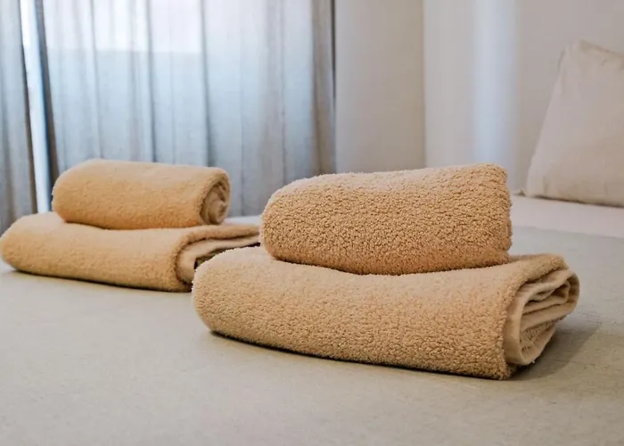 Lovely Fully Equipped Near Subway N9 Lizbona