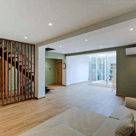 Lovely Fully Equipped Near Subway N9 * 리스본