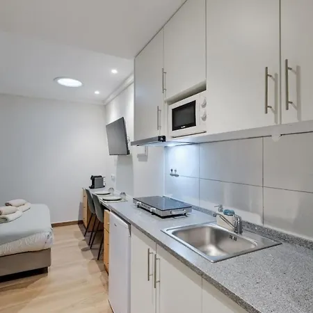 Lejlighed Lovely Fully Equipped Near Subway N9 *
